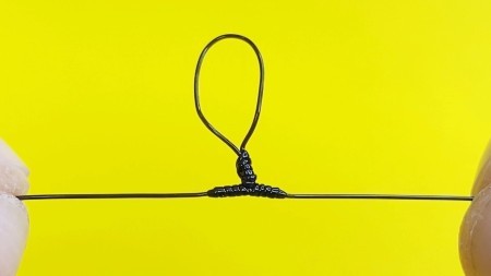 Используй этот крутой лайфхак и твои крючки никогда не запутаются. Рыболовный узел коромысло