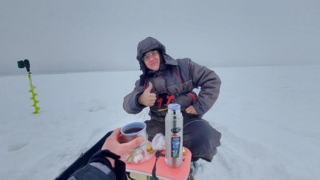 Как я поймал рекордного судака зимой прямо в городе — личный опыт и советы
