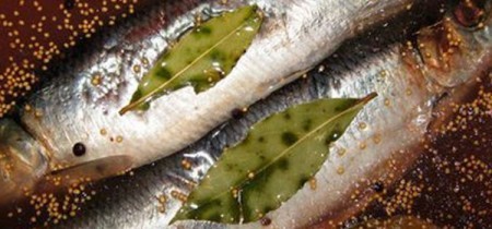 Как солить рыбу дома: лучшие рецепты для идеального вкуса и аппетитной закуски