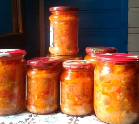 Топ-5 лучших салатов на зиму со скумбрией: рецепты с овощами, рисом и пикантными добавками