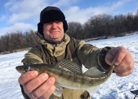Подледная Рыбалка на Малом море на Байкале