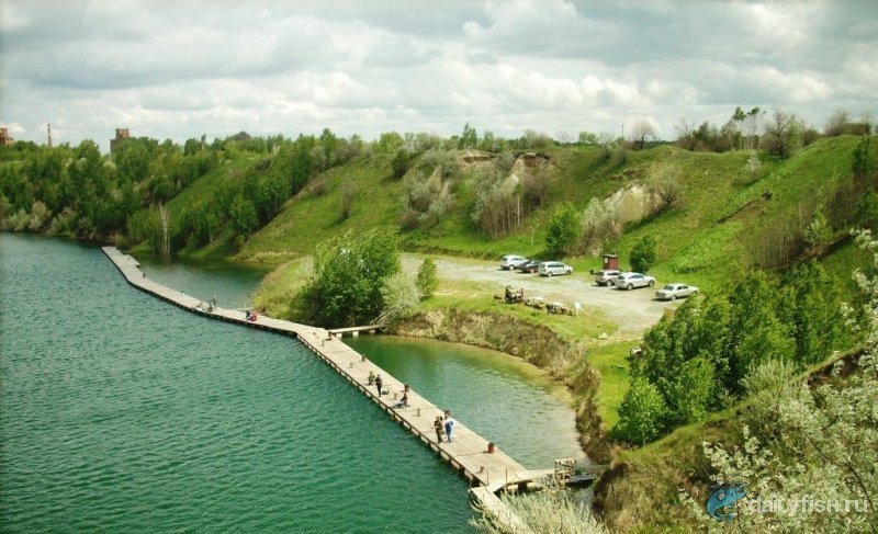 Рыбалка на карьере Зеркальный