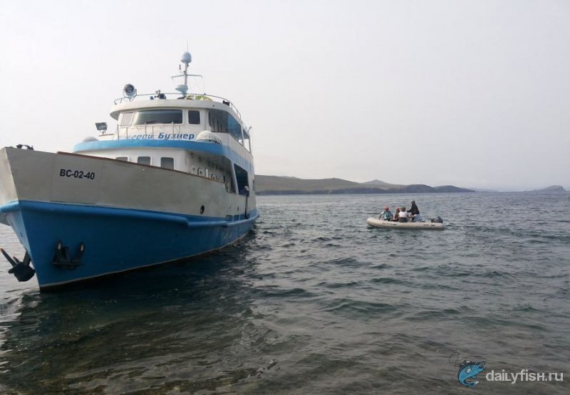 Рыболовный круиз на севере Байкала