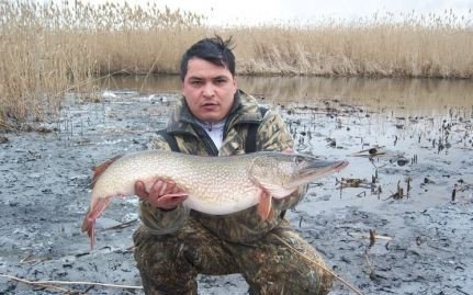 Рыбалка в дельте Волги с Ильясом Календировым